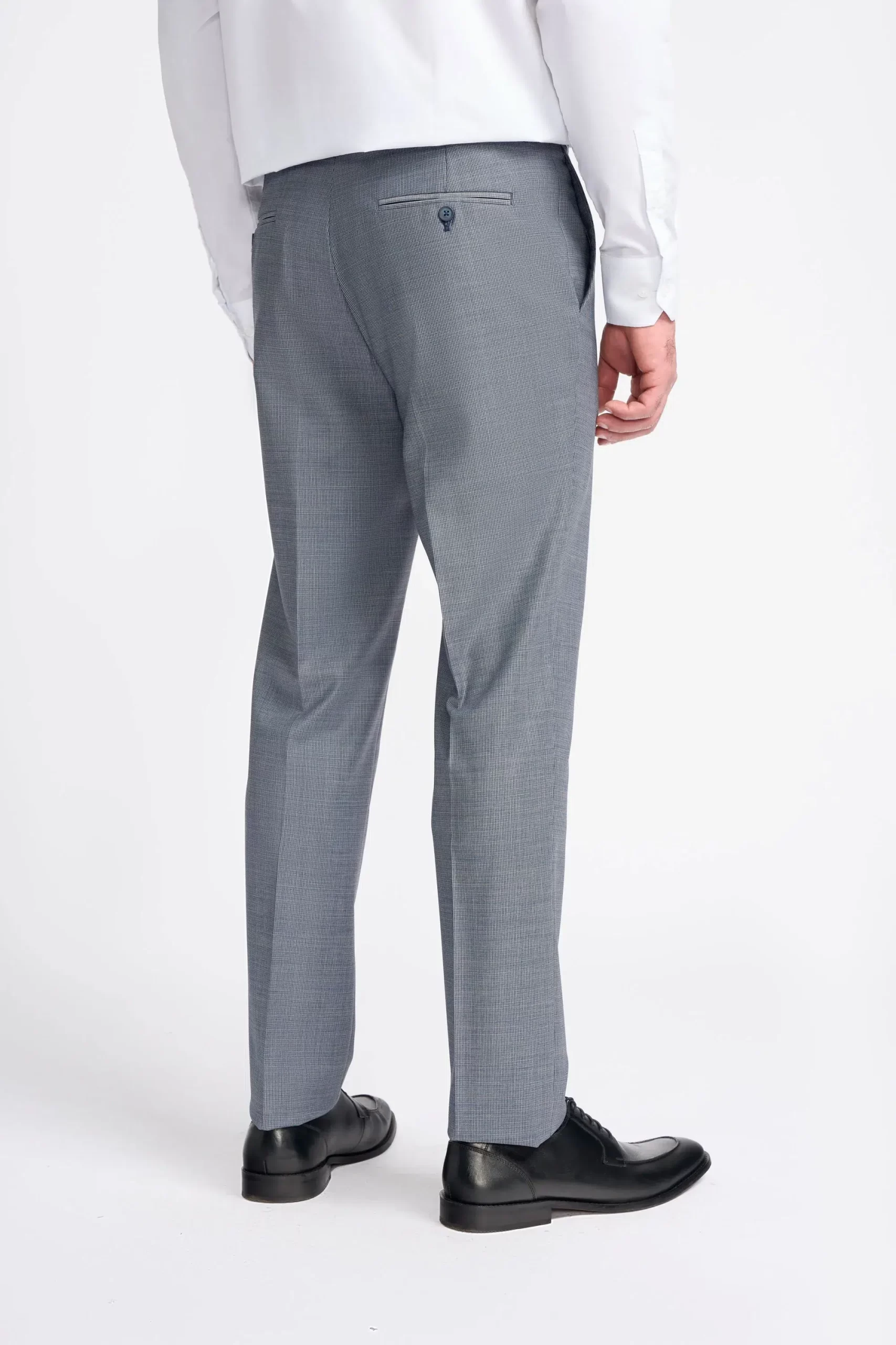 Bond – Men’s Grey 3 Piece Tailored Fit Suit - Image 7