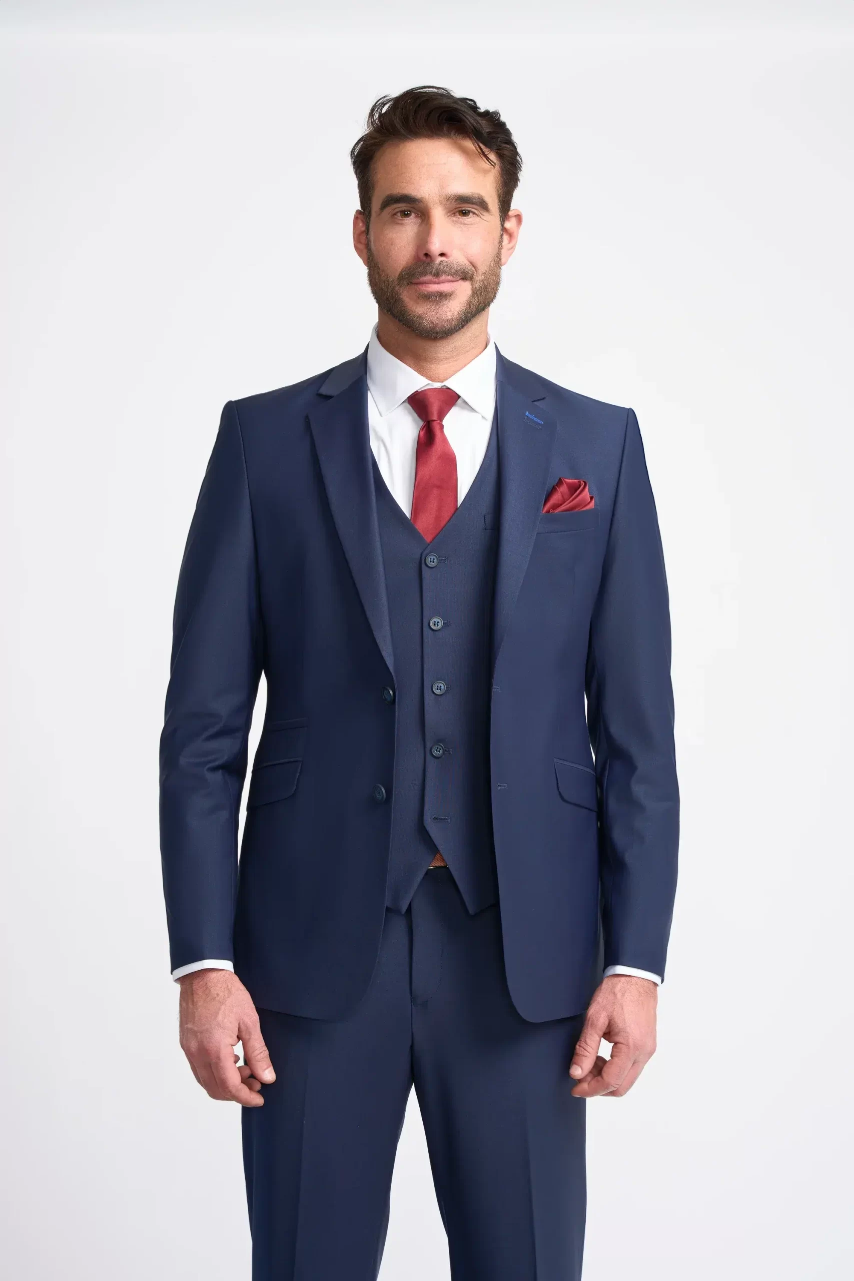 Bond – Men’s Navy 3 Piece Tailored Fit Suit