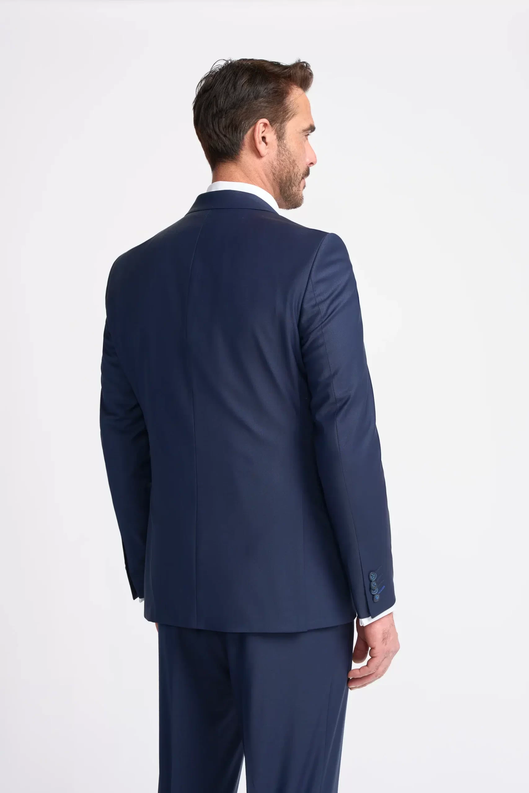 Bond – Men’s Navy 3 Piece Tailored Fit Suit - Image 2