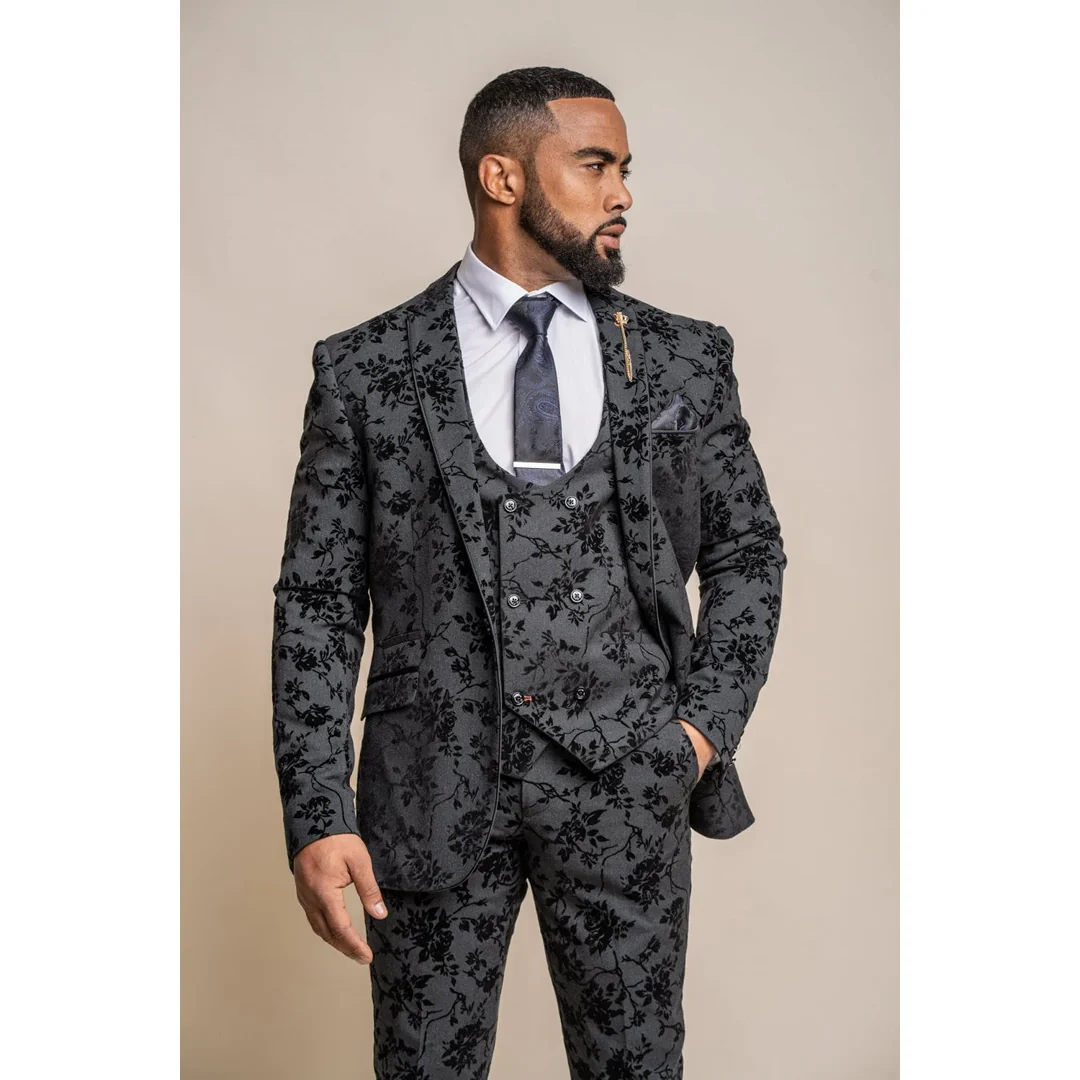Georgi – Men’s Black Floral Blazer