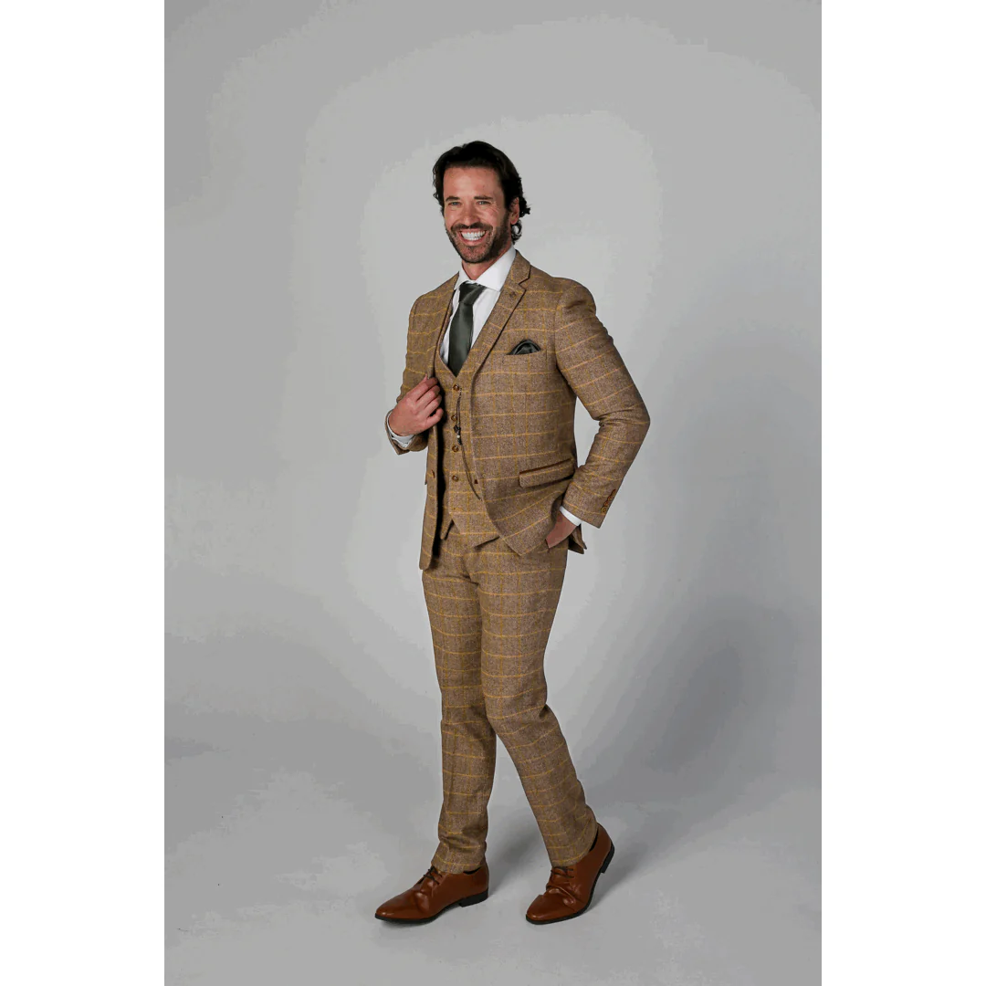 Harris Men’s Brown 3-Piece Tweed Suit With Classic Vintage Style - Image 5